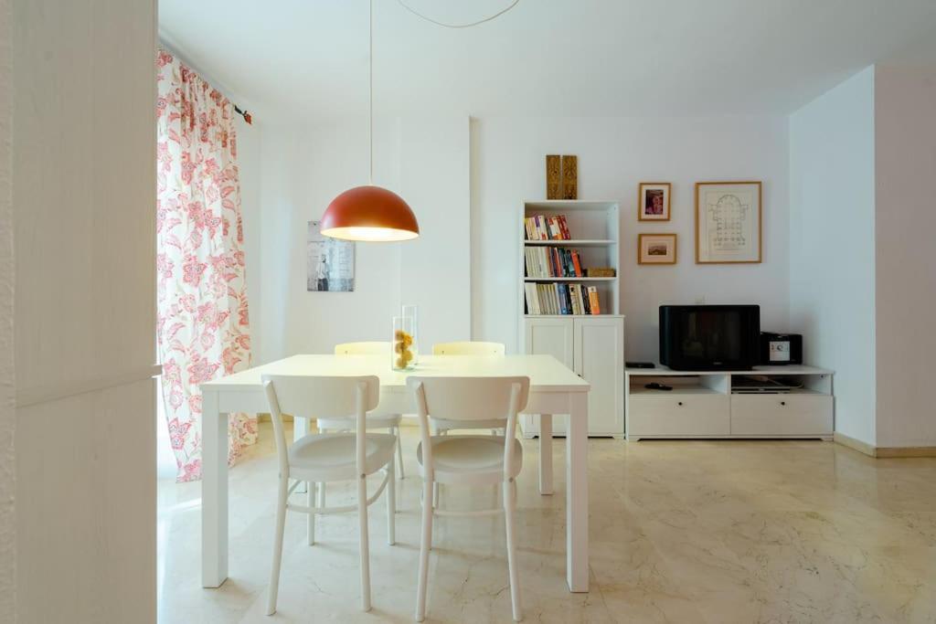 Centro Ferrandiz Parking Gratis Appartement Málaga Buitenkant foto