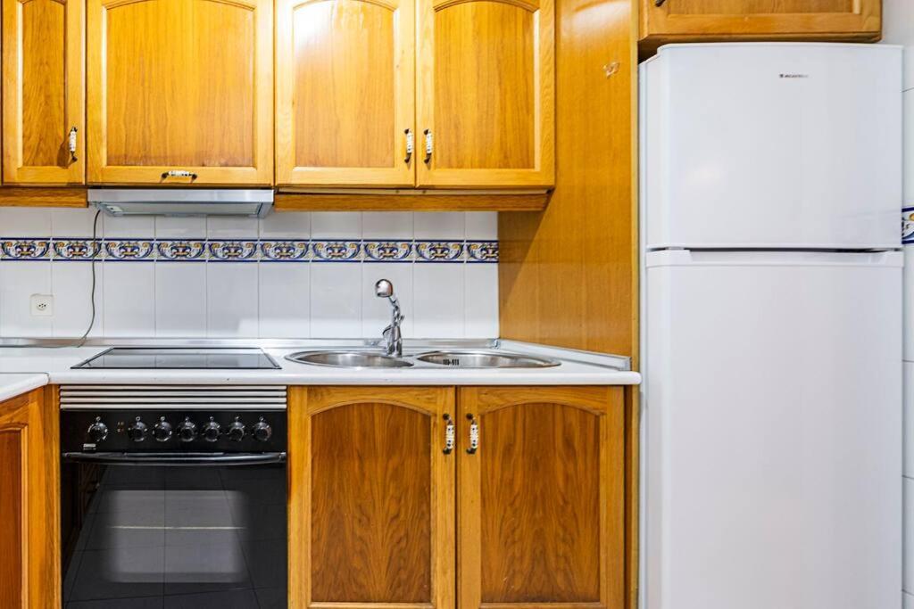 Centro Ferrandiz Parking Gratis Appartement Málaga Buitenkant foto